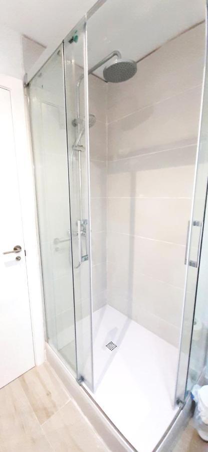 Large Apartment With Large And Sunny Terrace - Garden & Outdoor Gym , Alicante Center Eksteriør bilde