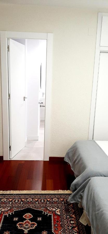 Large Apartment With Large And Sunny Terrace - Garden & Outdoor Gym , Alicante Center Eksteriør bilde