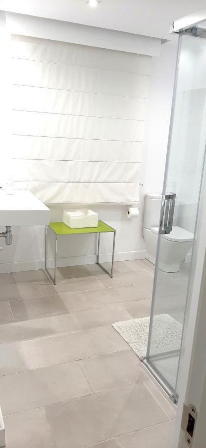 Large Apartment With Large And Sunny Terrace - Garden & Outdoor Gym , Alicante Center Eksteriør bilde