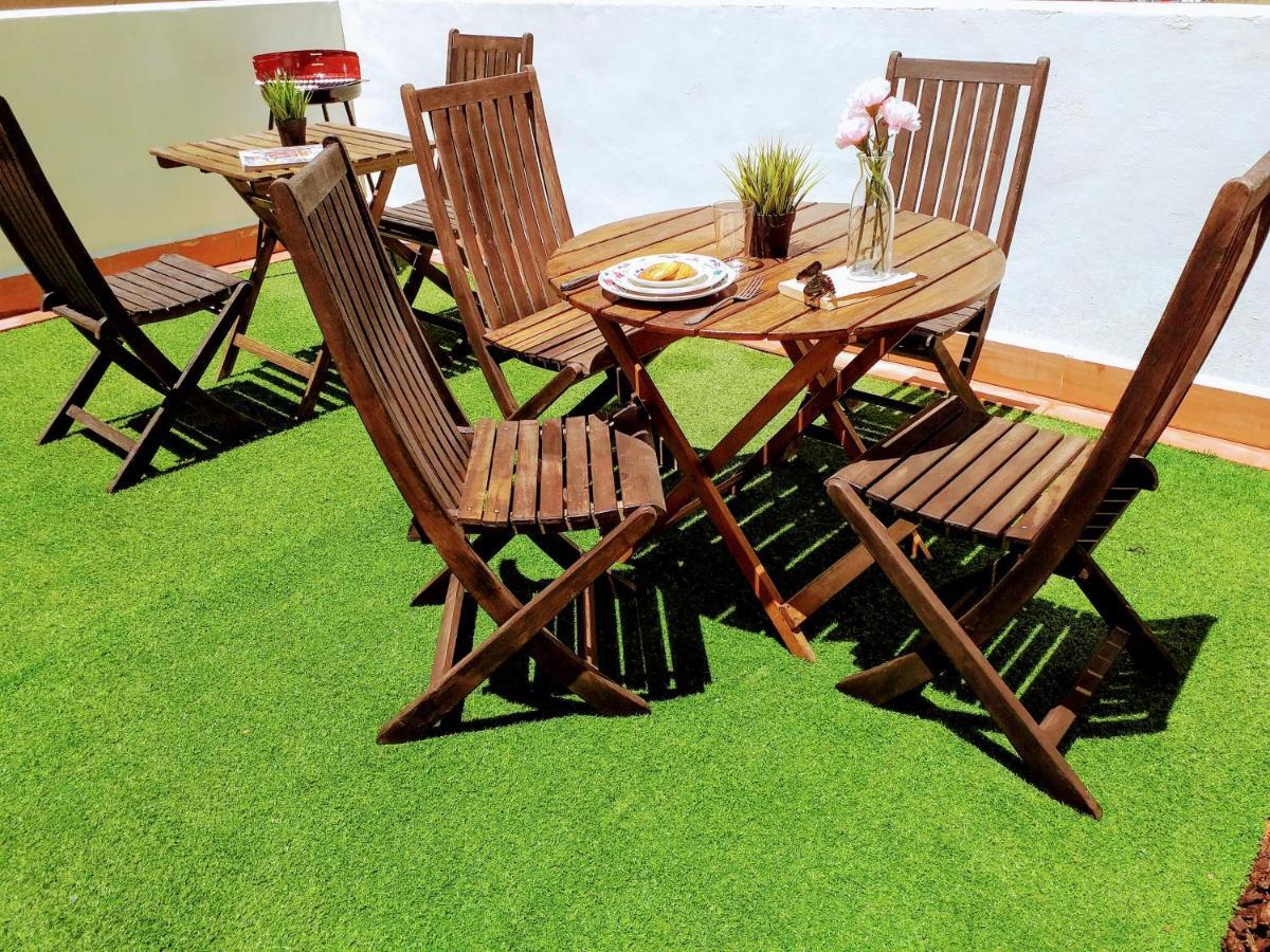 Large Apartment With Large And Sunny Terrace - Garden & Outdoor Gym , Alicante Center Eksteriør bilde
